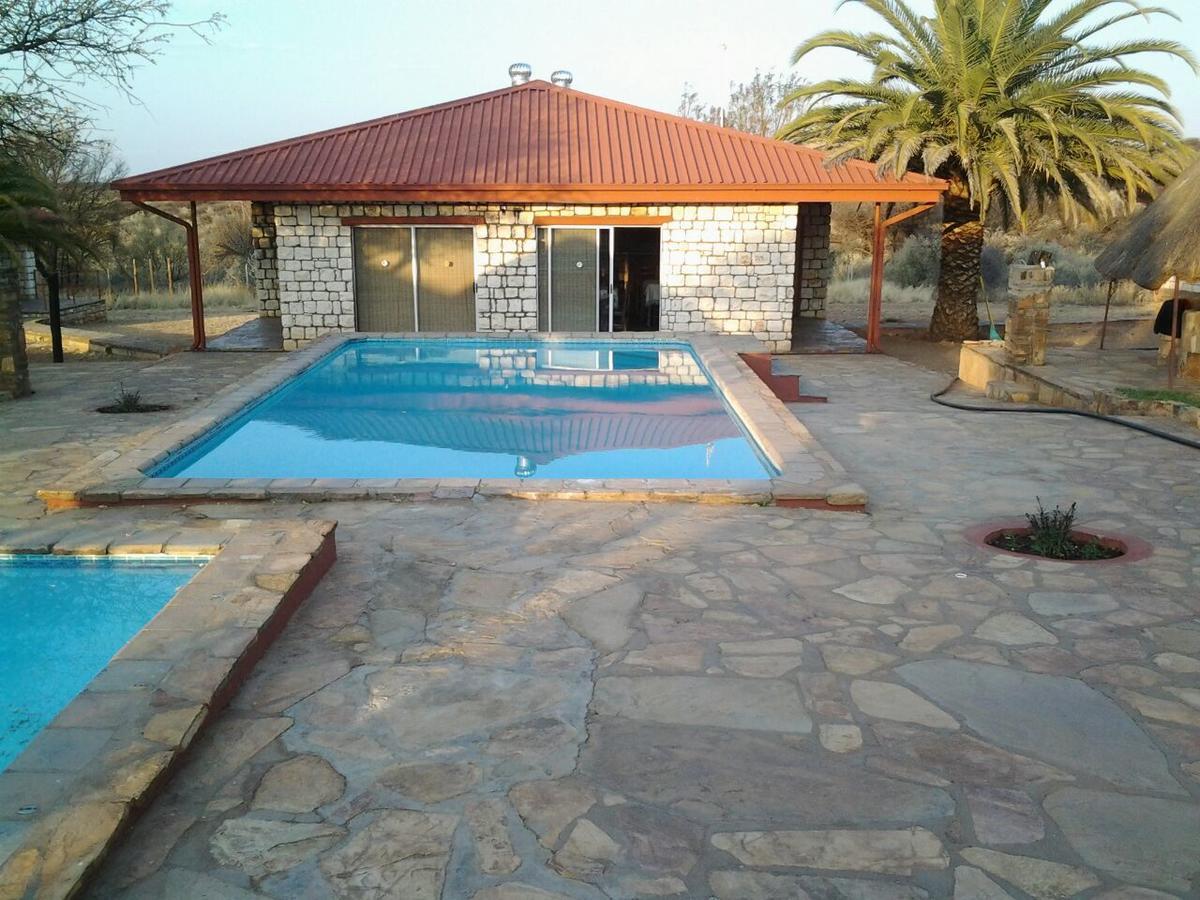 Murangi Travel Lodge Windhuk Zewnętrze zdjęcie